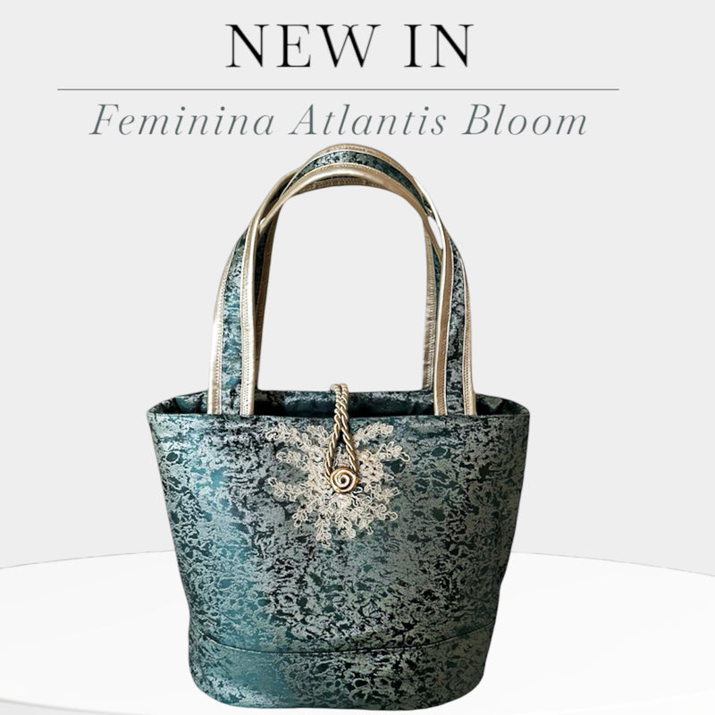 Feminina Atlantis Bloom – Handgefertigte Designer Tasche mit Korallen-Stickerei, Perlen und edlem Knopf”